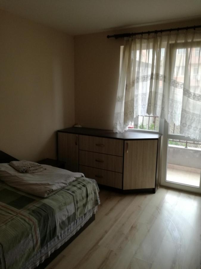 Apartmen Xan Malamir Varna Luaran gambar